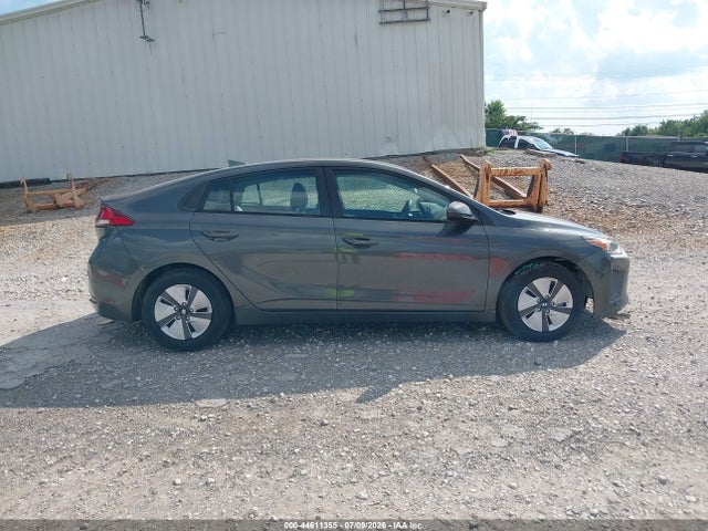 Продажа на аукционе авто 2021 Hyundai Ioniq Hybrid Blue, vin: KMHC65LC1MU247164, номер лота: 44611355