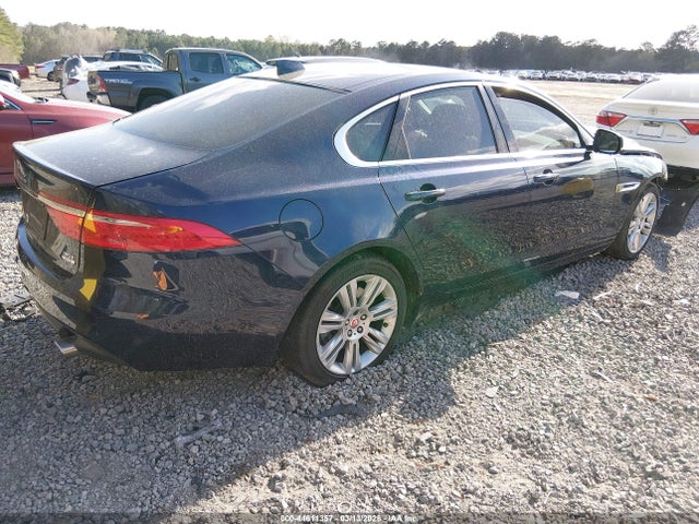 Продажа на аукционе авто 2017 Jaguar Xf 35t Premium, vin: SAJBJ4BV2HCY28066, номер лота: 44611357