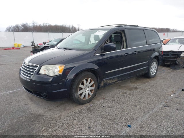 Продаж на аукціоні авто 2010 Chrysler Town & Country Touring, vin: 2A4RR5D15AR148465, номер лоту: 44611358