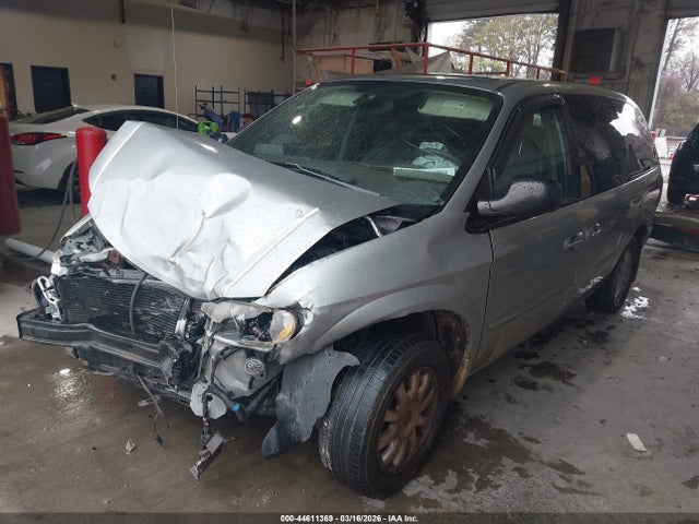 Aukcja sprzedaży 2003 Chrysler Town & Country Lx, vin: 2C4GP44L13R185336, numer aukcji: 44611369