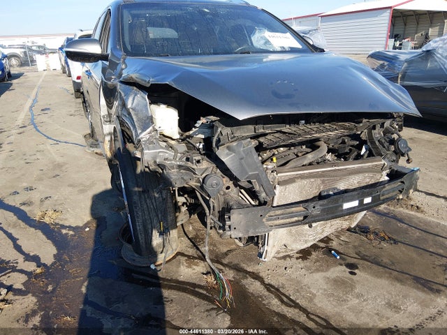 44611380 :رقم المزاد ، 5XYPK4A5XKG457485 vin ، 2019 Kia Sorento 3.3l Sxl مزاد بيع