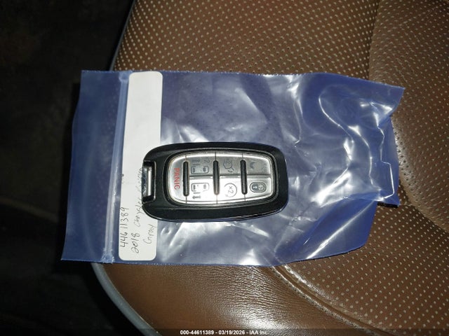 2018 CHRYSLER PACIFICA HYBRID 2C4RC1N79JR364614 Photo 10