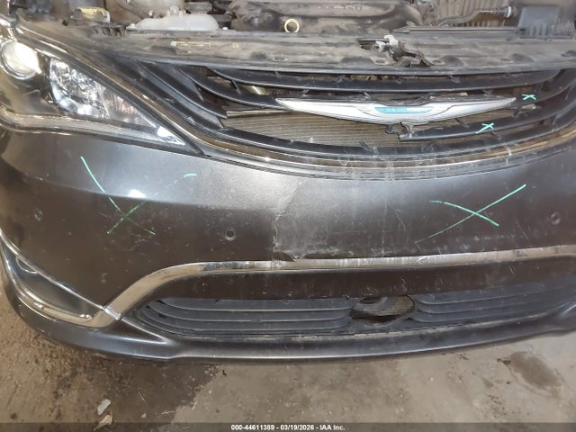 2018 CHRYSLER PACIFICA HYBRID 2C4RC1N79JR364614 Photo 5