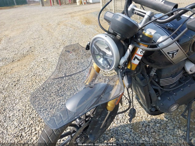SMTT147Y1RNA11235 Triumph Motorcycle Scrambler 400 X