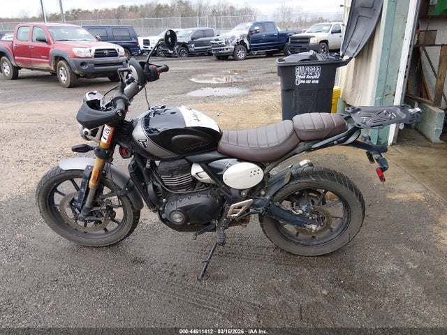 SMTT147Y1RNA11235 Triumph Motorcycle Scrambler 400 X
