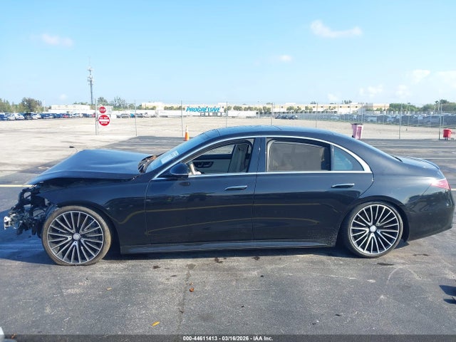 Продаж на аукціоні авто 2022 Mercedes-benz S 580 4matic, vin: W1K6G7GB2NA130553, номер лоту: 44611413