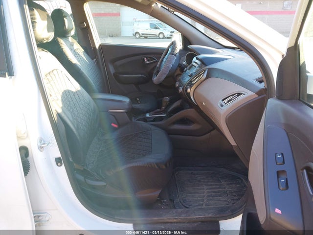 2014 HYUNDAI TUCSON KM8JT3AF1EU881805 Photo 4