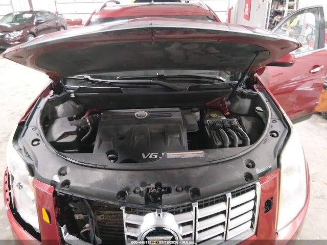 44611432 :رقم المزاد ، 3GYFNHE39DS635112 vin ، 2013 Cadillac Srx Performance Collection مزاد بيع