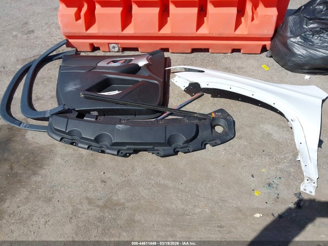 1GNERFKW5JJ263409 Chevrolet Traverse Ls