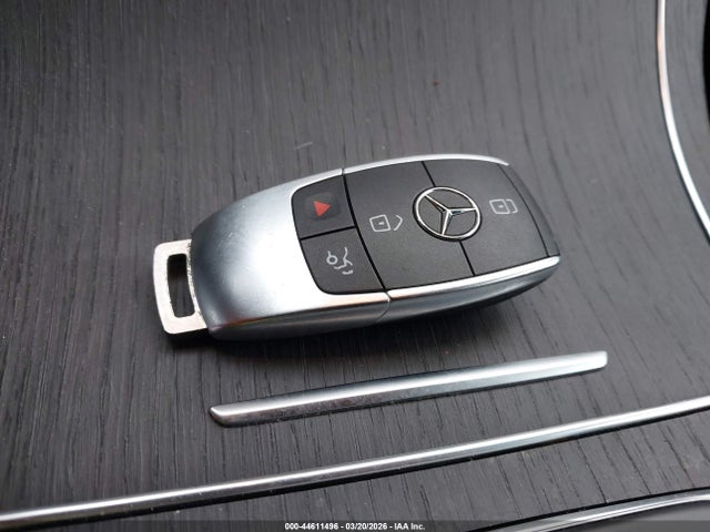 W1N0G8EB7NV361989 Mercedes-Benz Glc 300 4matic Suv