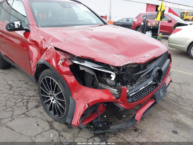 W1N0G8EB7NV361989 Mercedes-Benz Glc 300 4matic Suv