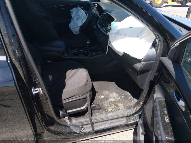 5XYPG4A32KG565745 KIA Sorento 2.4l Lx