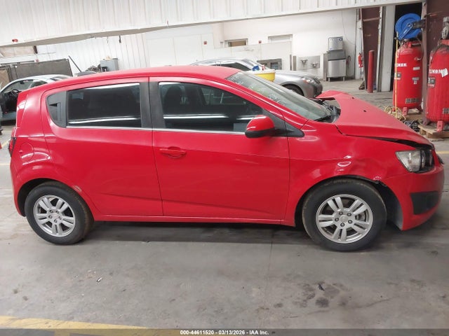 1G1JC6SB7F4214197 Chevrolet Sonic Lt Auto