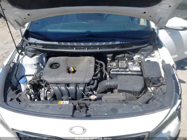 KIA FORTE LX 2017 3KPFK4A77HE114748 Image 10
