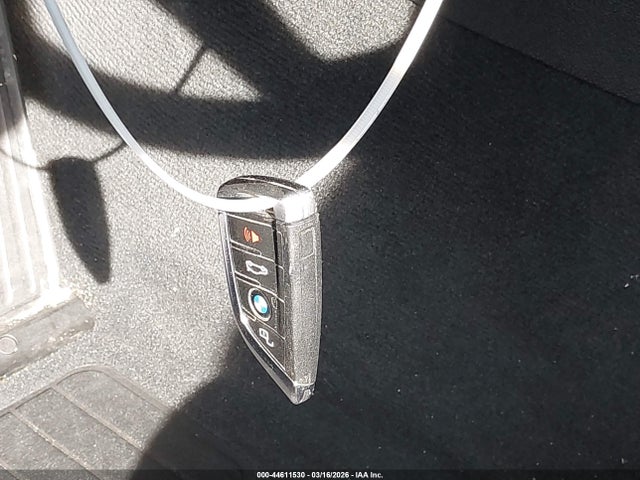 3MW5R1J07L8B28551 BMW 330I