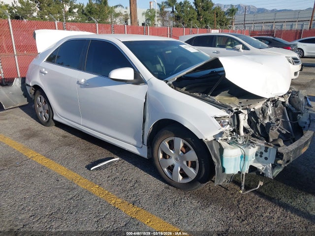 2014 4T1BF1FK7EU395554 main image