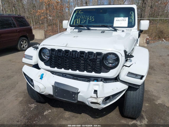 Продаж на аукціоні авто 2024 Jeep Wrangler 4xe Summit 4xe, vin: 1C4RJXU61RW152794, номер лоту: 44611555