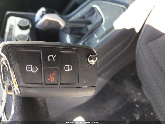 Aukcja sprzedaży 2023 Volkswagen Tiguan 2.0t S, vin: 3VVRB7AX7PM133997, numer aukcji: 44611596