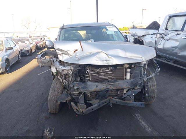 JN8AY2NC2L9615665 Nissan Armada Sv 4wd