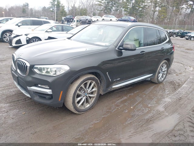 2018 BMW X3 5UXTR9C51JLD60359 Photo 1