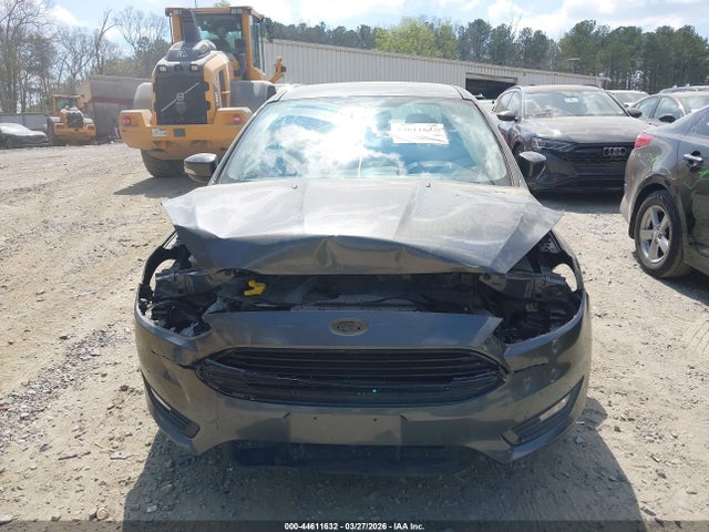 44611632 :رقم المزاد ، 1FADP3FE6HL324555 vin ، 2017 Ford Focus Se مزاد بيع
