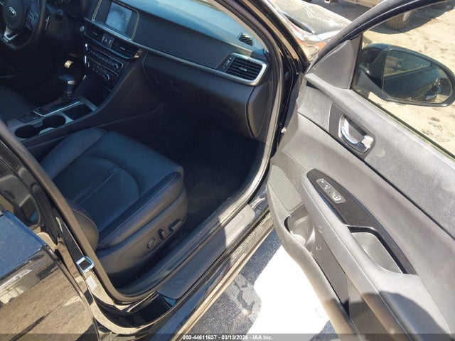 44611637 :رقم المزاد ، 5XXGW4L26JG228117 vin ، 2018 Kia Optima Sx Turbo مزاد بيع