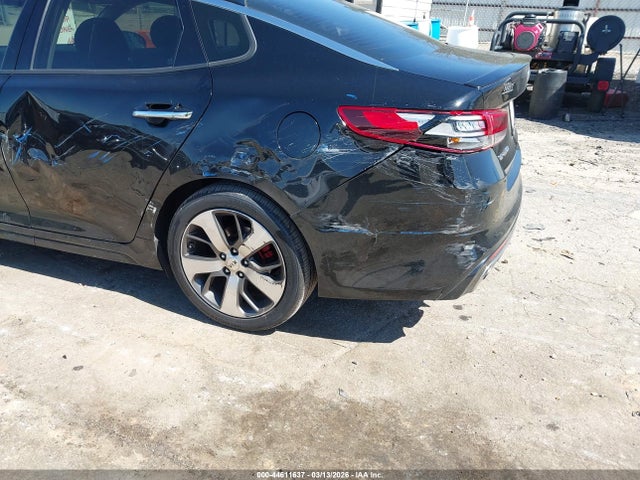 44611637 :رقم المزاد ، 5XXGW4L26JG228117 vin ، 2018 Kia Optima Sx Turbo مزاد بيع