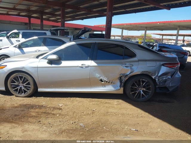 4T1B11HK2JU593786 Toyota CAMRY LE
