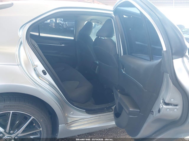4T1B11HK2JU593786 Toyota CAMRY LE