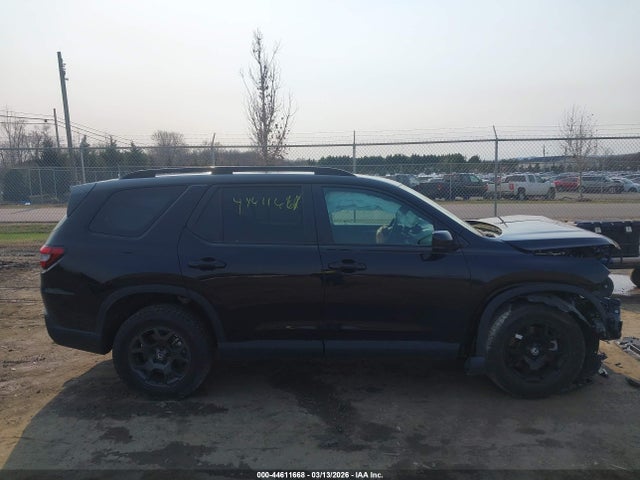 2025 Honda Pilot Trailsport მანქანა იყიდება აუქციონზე, vin: 5FNYG1H60SB045327, აუქციონის ნომერი: 44611668