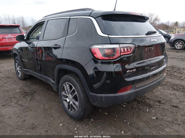Продажа на аукционе авто 2018 Jeep Compass Latitude 4x4, vin: 3C4NJDBB4JT113320, номер лота: 44611678
