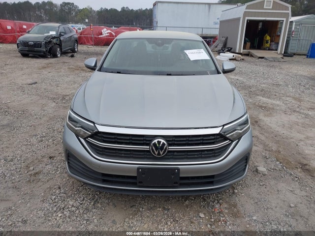 Продажа на аукционе авто 2024 Volkswagen Jetta 1.5t Se, vin: 3VWEM7BU3RM044780, номер лота: 44611684