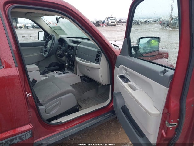 2008 JEEP LIBERTY 1J8GN28K48W198102 Photo 4