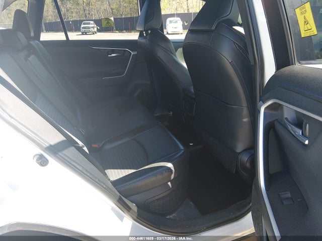 44611689 :رقم المزاد ، JTMEWRFV7LD536582 vin ، 2020 Toyota Rav4 Hybrid Xse مزاد بيع