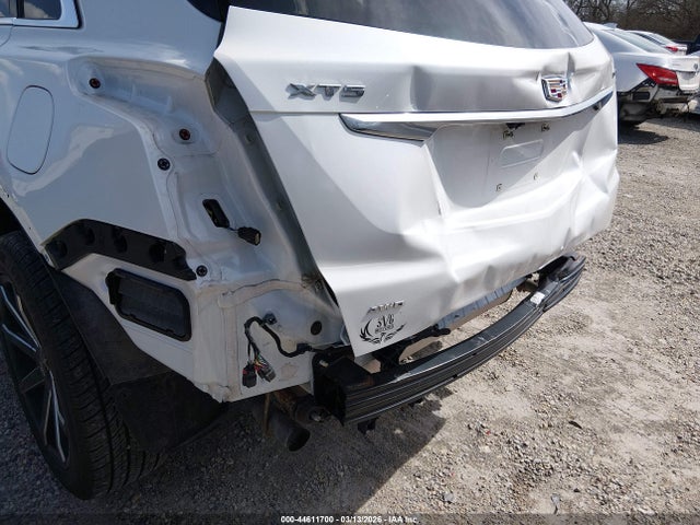 2022 Cadillac Xt5 Awd Premium Luxury მანქანა იყიდება აუქციონზე, vin: 1GYKNDR46NZ162252, აუქციონის ნომერი: 44611700