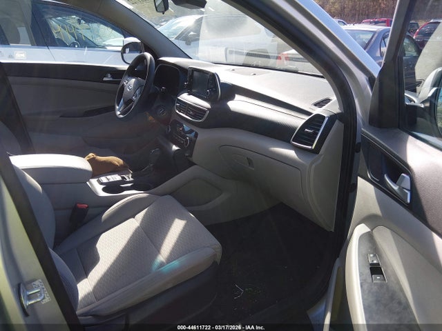 2019 Hyundai Tucson Se მანქანა იყიდება აუქციონზე, vin: KM8J2CA44KU909500, აუქციონის ნომერი: 44611722