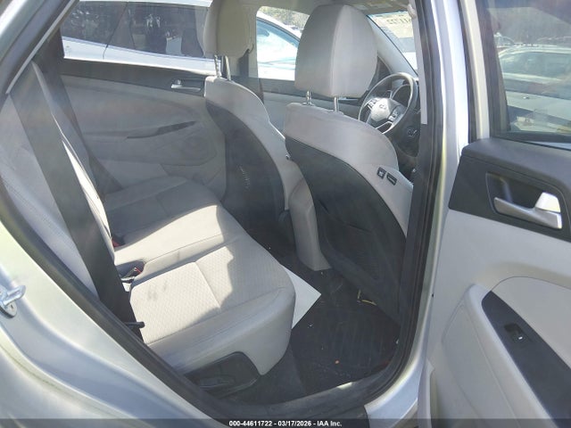 2019 Hyundai Tucson Se მანქანა იყიდება აუქციონზე, vin: KM8J2CA44KU909500, აუქციონის ნომერი: 44611722