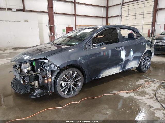 Toyota COROLLA SE 2017 5YFBURHE0HP701429 Image 2