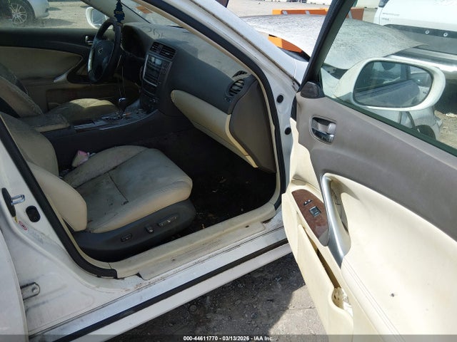 Продаж на аукціоні авто 2010 Lexus Is 250, vin: JTHCF5C23A2032872, номер лоту: 44611770