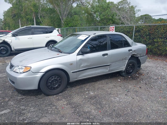 44611781 :رقم المزاد ، JM1BJ225320633217 vin ، 2002 Mazda Protege Dx/es/lx مزاد بيع