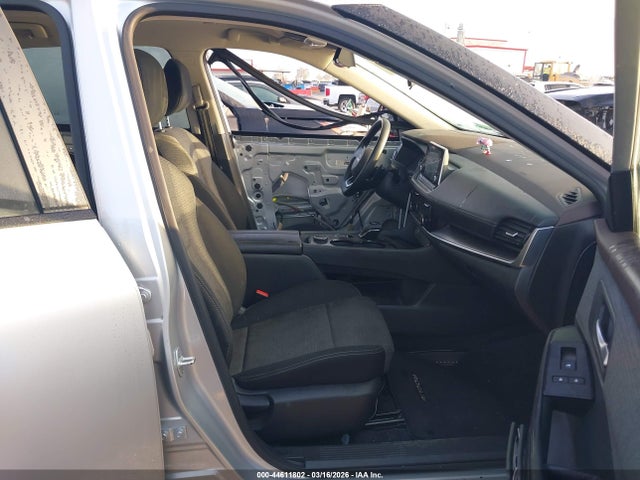 5N1BT3BB8NC685785 Nissan Rogue Sv Intelligent Awd