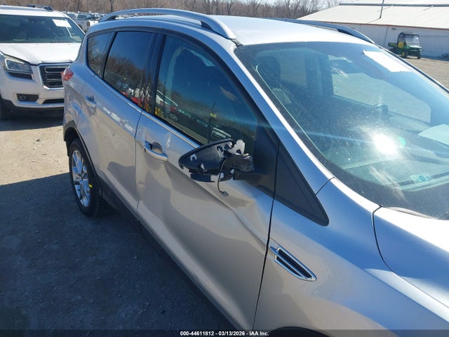 1FMCU9JX7EUD14984 Ford Escape Titanium