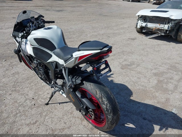 JKBZXJK13RA003423 Kawasaki Zx636 K