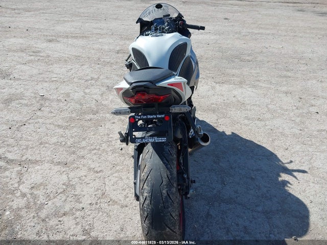 JKBZXJK13RA003423 Kawasaki Zx636 K