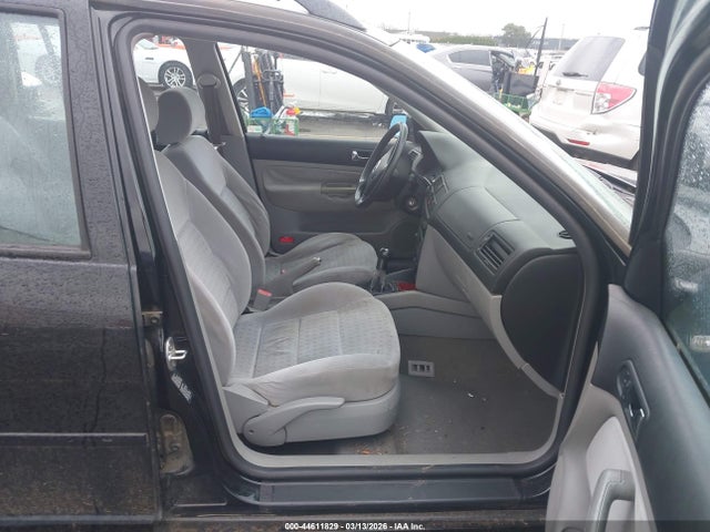 2001 Volkswagen Jetta Gls მანქანა იყიდება აუქციონზე, vin: WVWSB61J61W569852, აუქციონის ნომერი: 44611829