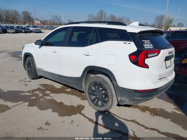 2022 GMC TERRAIN 3GKALMEV5NL238352 Photo 2