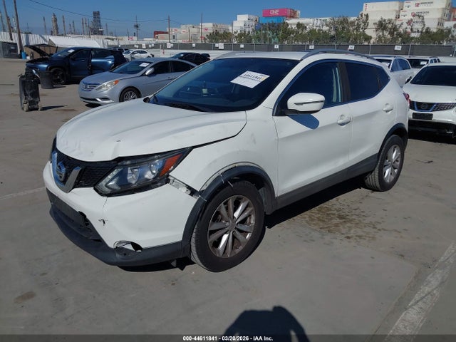 JN1BJ1CP1HW008155 Nissan Rogue Sport Sv