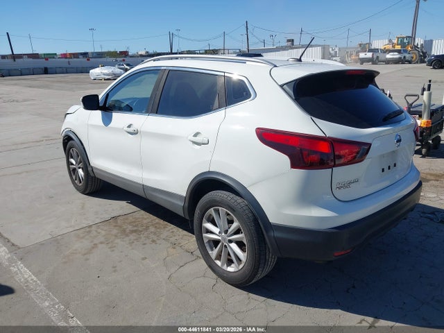 JN1BJ1CP1HW008155 Nissan Rogue Sport Sv