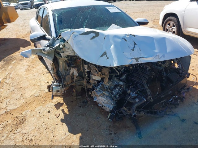 44611877 :رقم المزاد ، 3KPFT4DE2SE195754 vin ، 2025 Kia K4 Lxs مزاد بيع