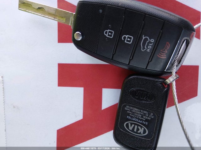 5XYPG4A3XKG568991 KIA Sorento 2.4l Lx